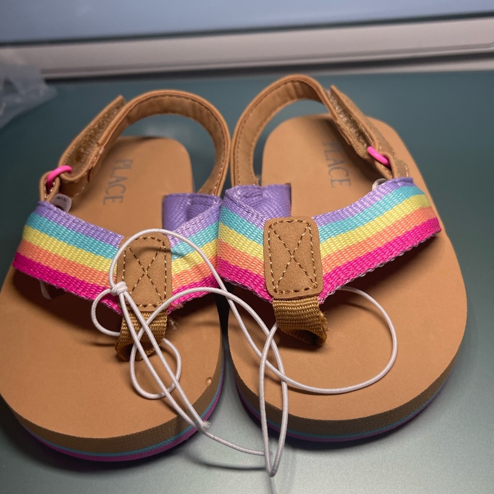 Cute multicolor thong sandal for toddler girl